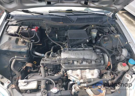 1997 Honda Civic Lx из США, поврежденный, VIN 2HGEJ667XVH508555